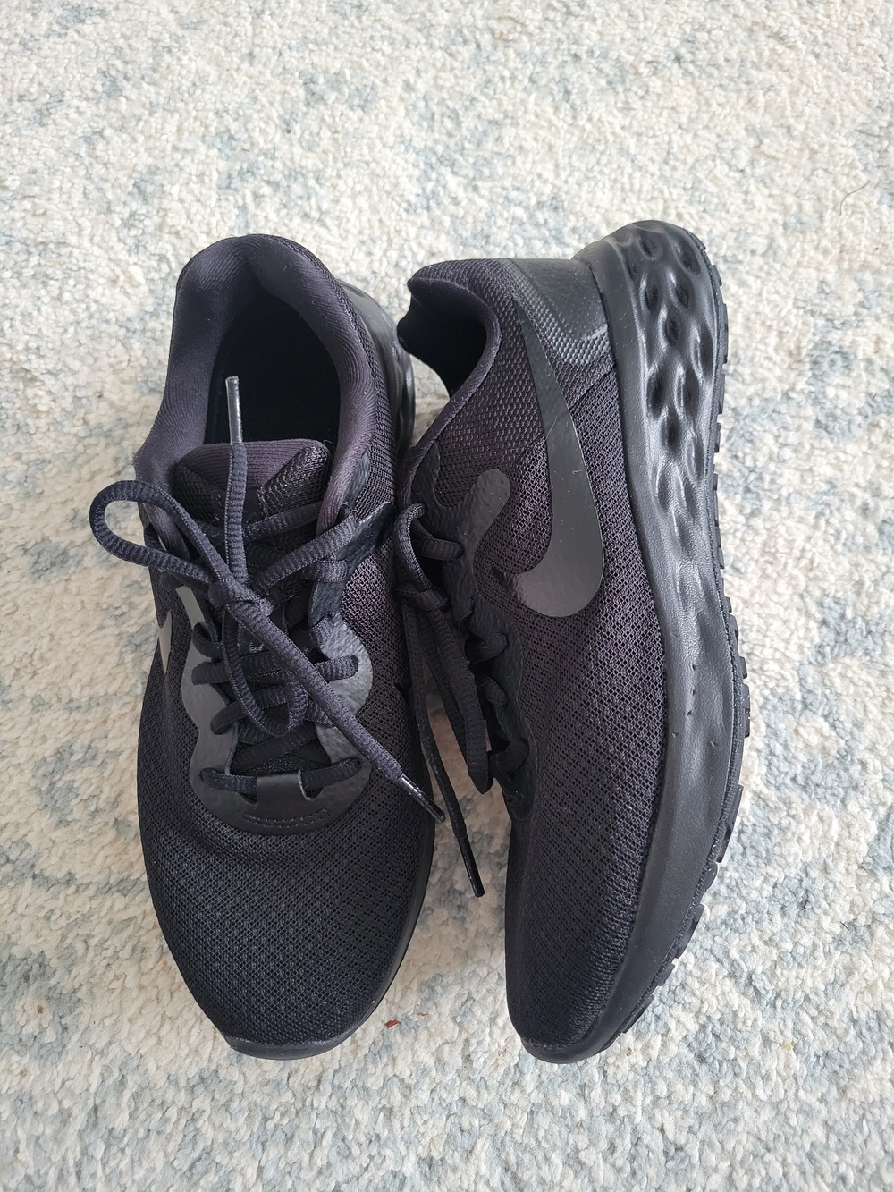 Nike Revolution 6 Next Nature running Shoes Size 8